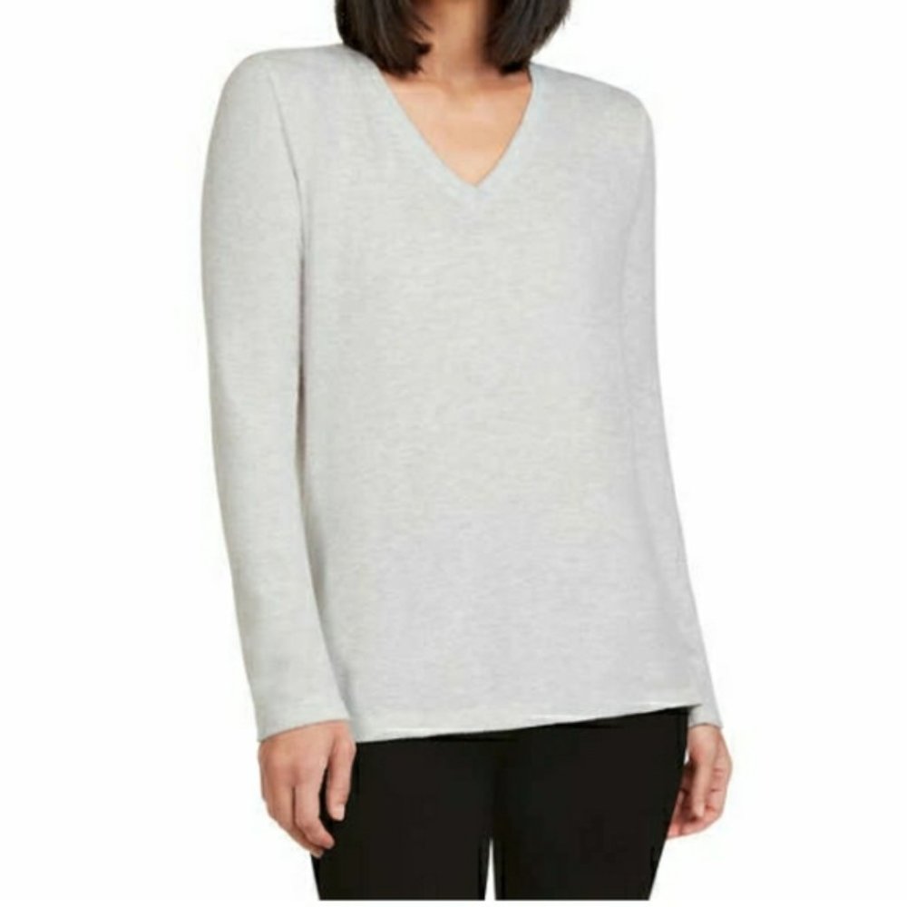 NWT Matty M Ladies' Cozy V-Neck Top